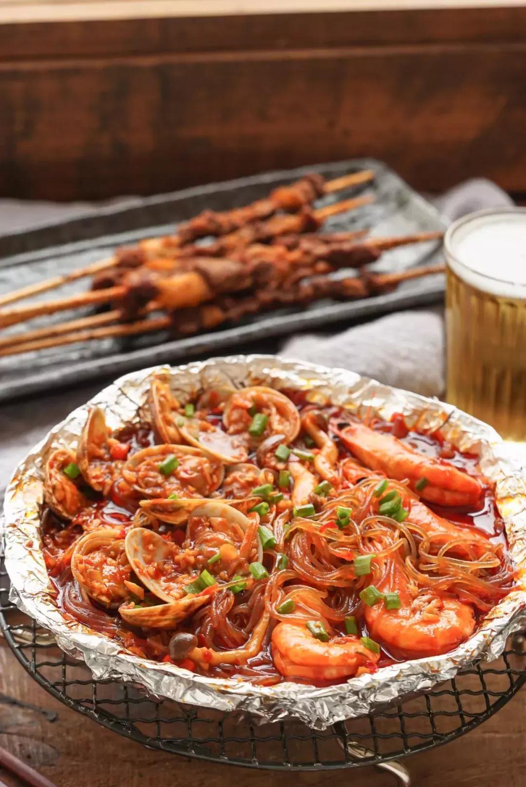 路边摊锡纸花甲粉做法,自己做的锡纸花甲粉