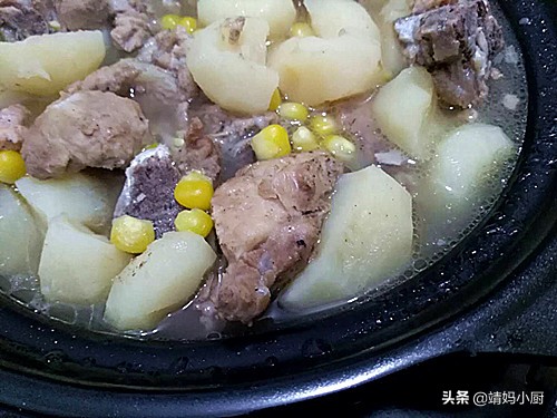 冬笋荸荠炖排骨,马蹄炖猪骨的做法