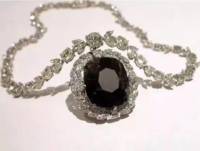 俄罗斯国宝级珠宝,俄罗斯皇室珍宝