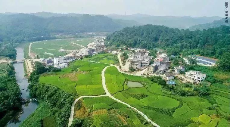 广东省徒步的好地方,广东哪里地方适合周末自驾游