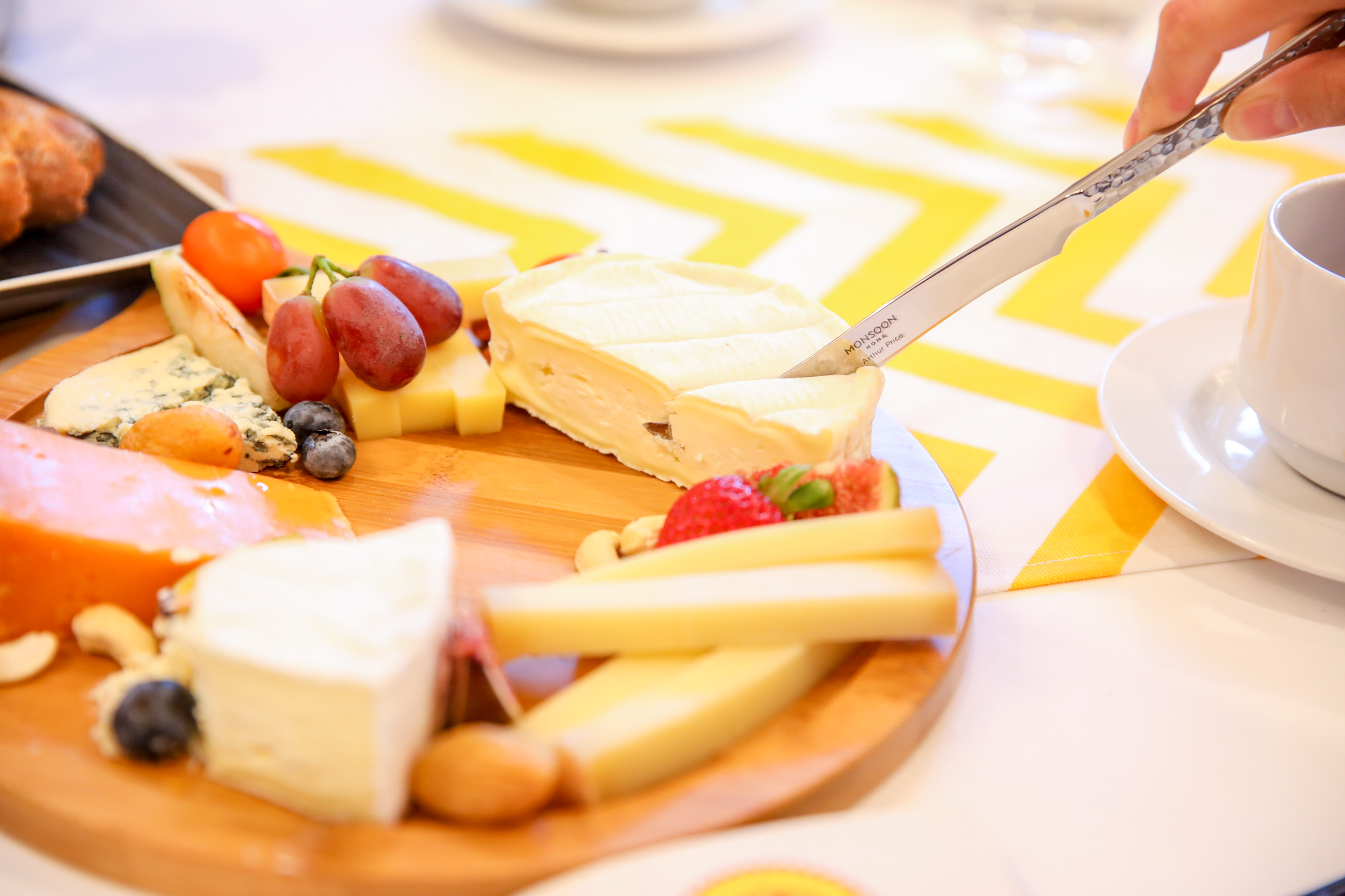 当法式乳酪月饼遇见黑咖啡会怎样,当奶酪遇上奶茶