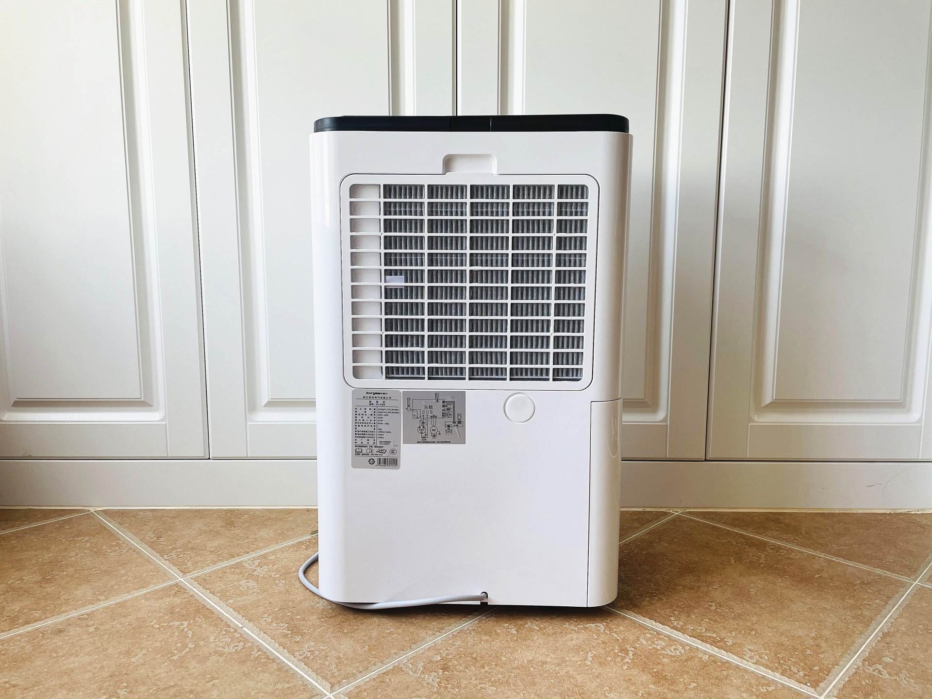 欧井225除湿机怎么使用,欧井oj181e除湿机测评