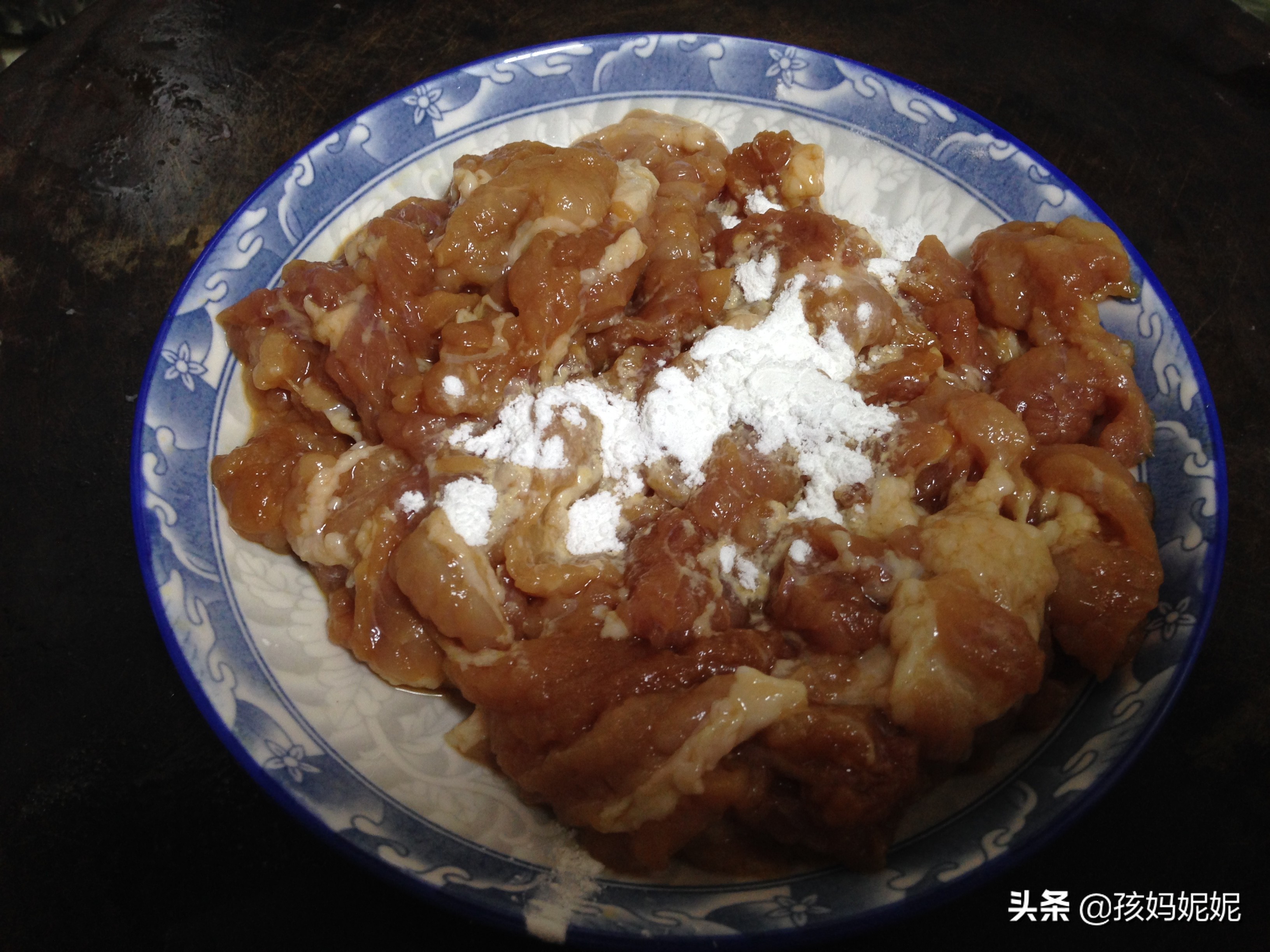 炸酱面的正确做法教程,炸酱面要什么酱