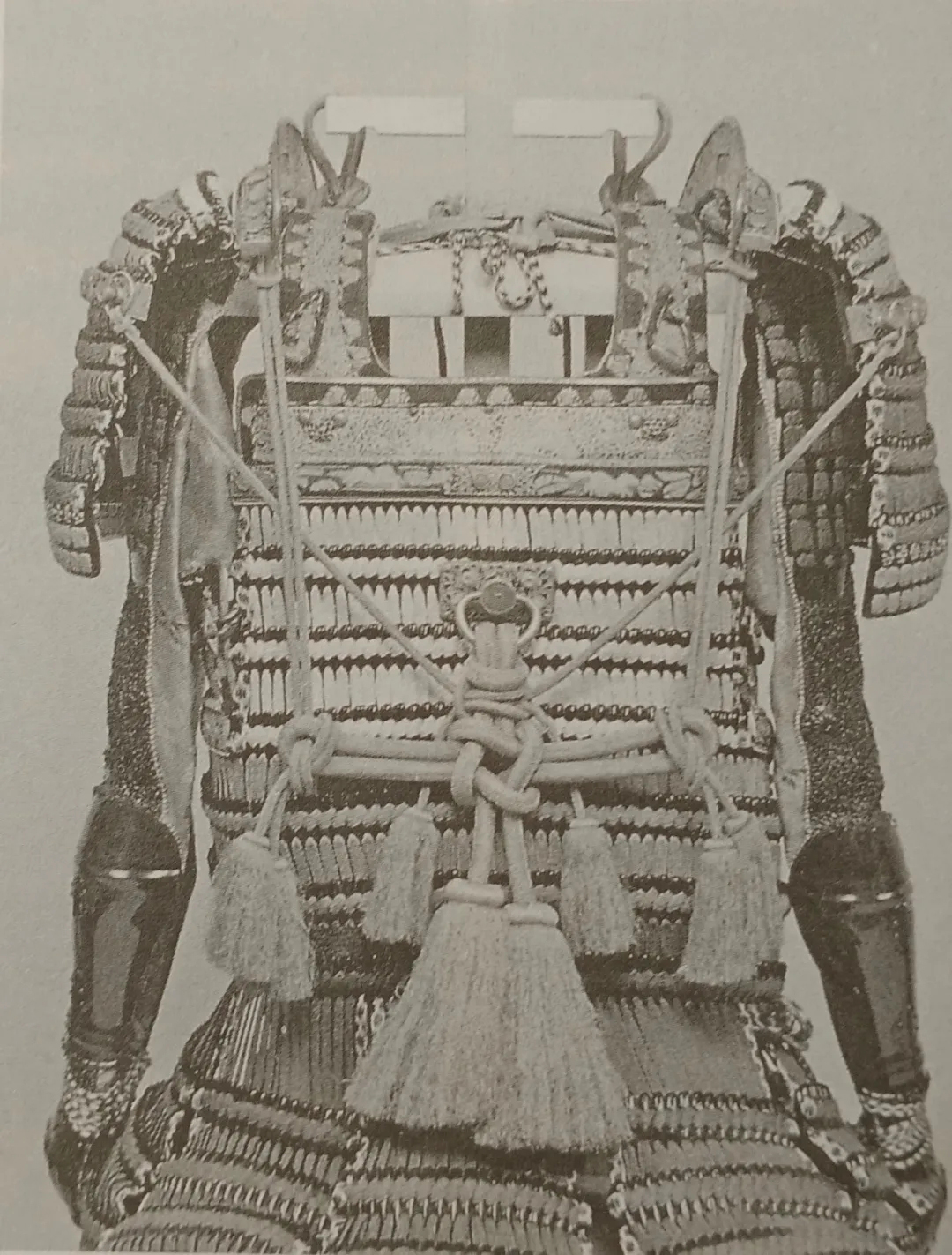 *物文**及艺术品包装运输指南——甲胄