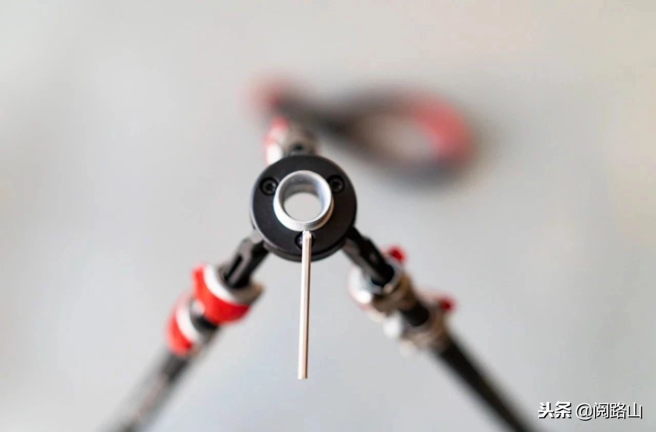 可以当登山杖的三脚架,登山杖三脚架紧固原理