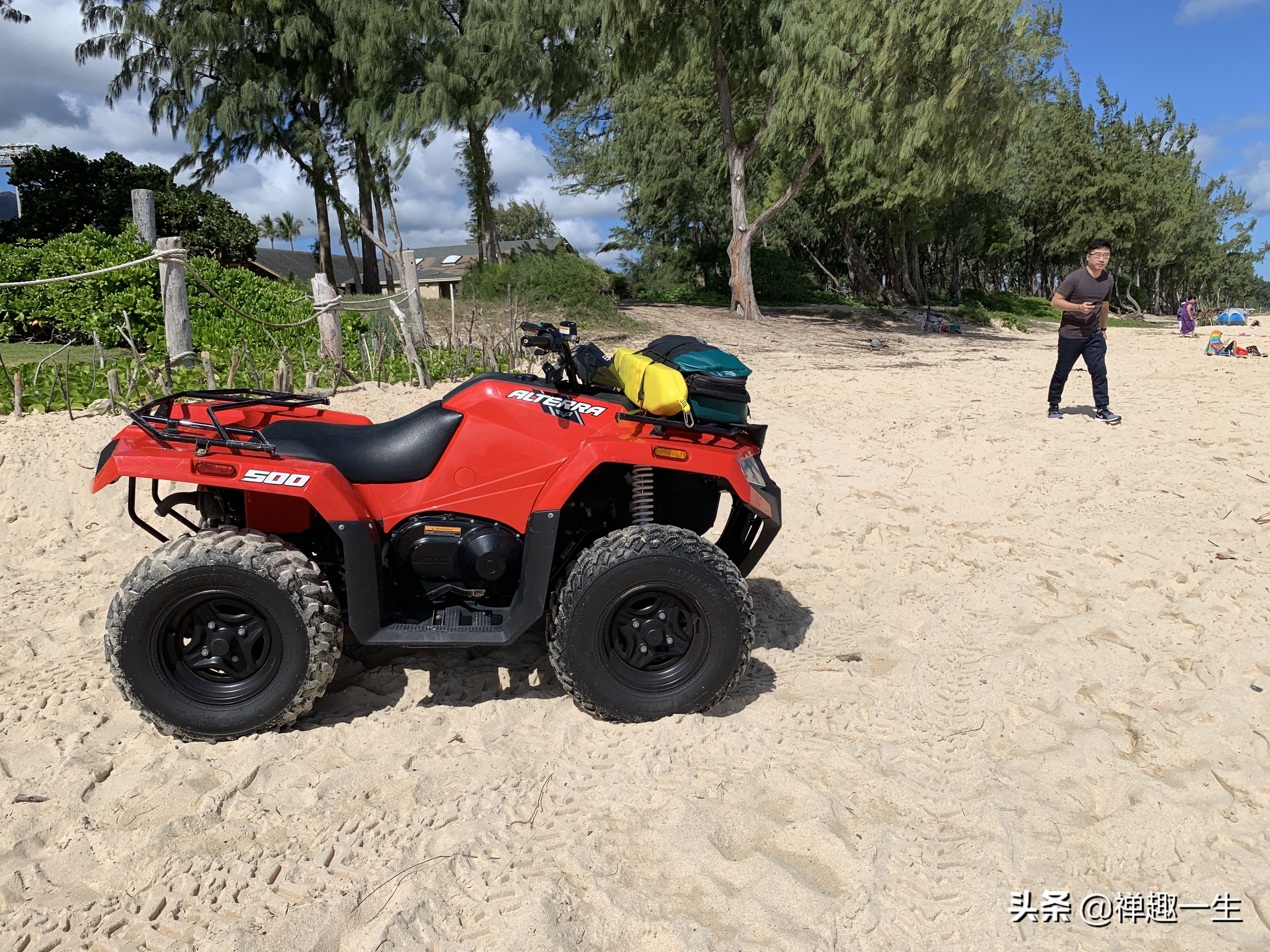 西班牙人哪里有好玩的,西班牙人看巴塞罗那