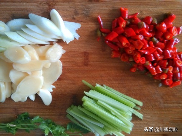 万州烤鱼的正宗做法及配方,万州烤鱼正宗做法厨子说菜