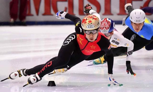 就赢你0.1秒！中国队力压韩国夺冠，两次霸气的反超，提升士气