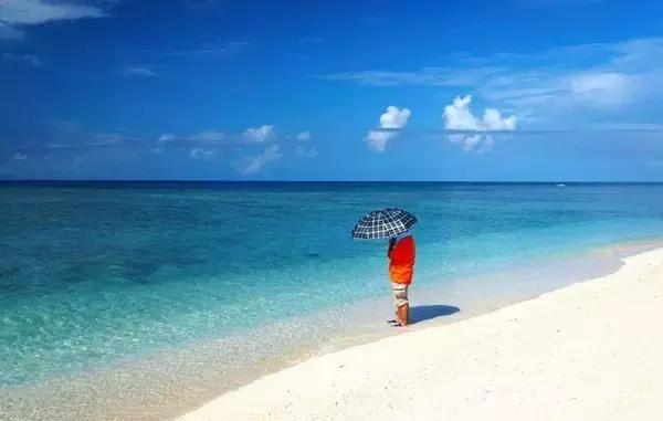 杨颖黎族海岛素颜照,海岛素颜照