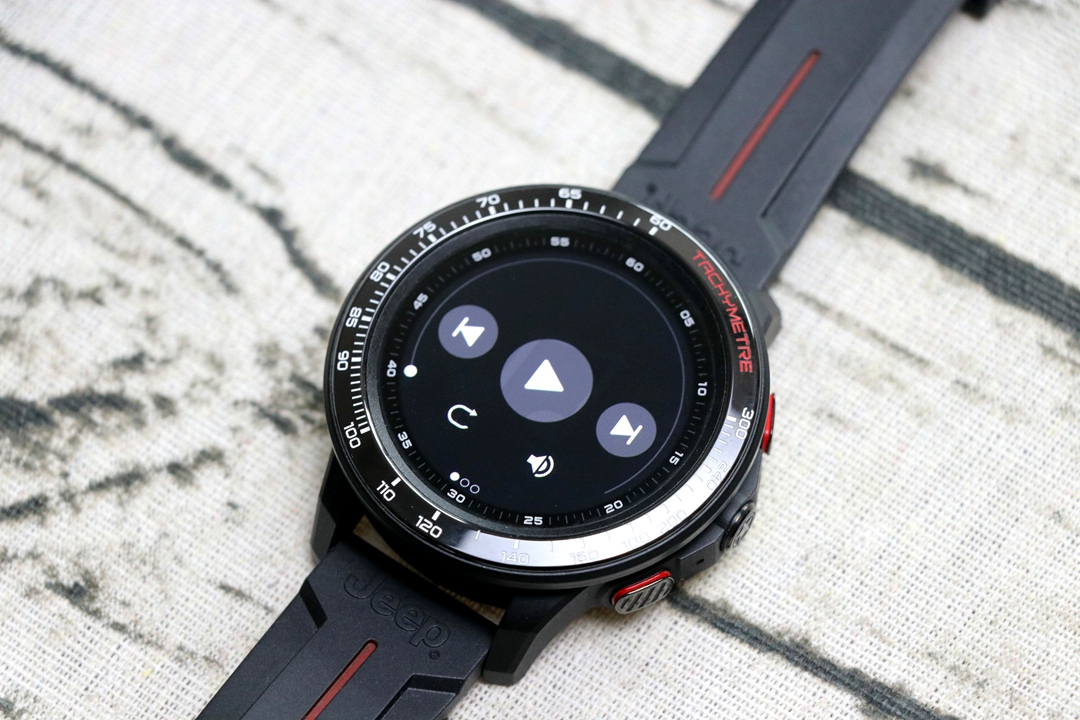 可以独立插卡登录微信的jeep手表,jeep可以插卡的手表哪个比较好