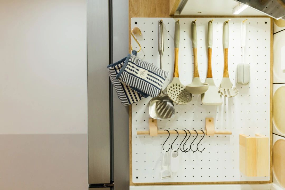 扔掉传统沙发茶几电视柜,丢掉沙发茶几