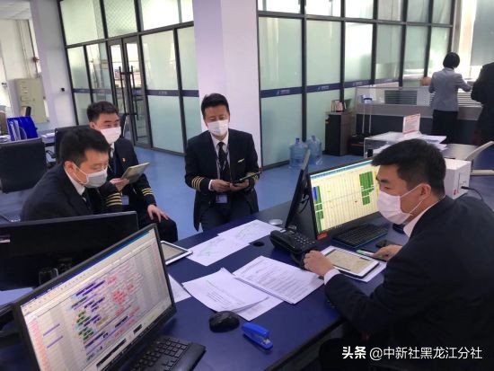 南航运送辽宁医疗队去襄阳,南航辽宁援鄂医疗队