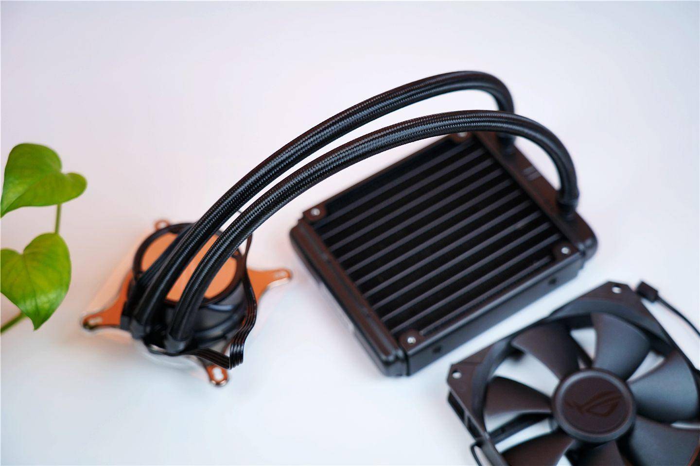 信仰值得追求,玩光就要随心所欲--ROGSTRIXLC120水冷分享