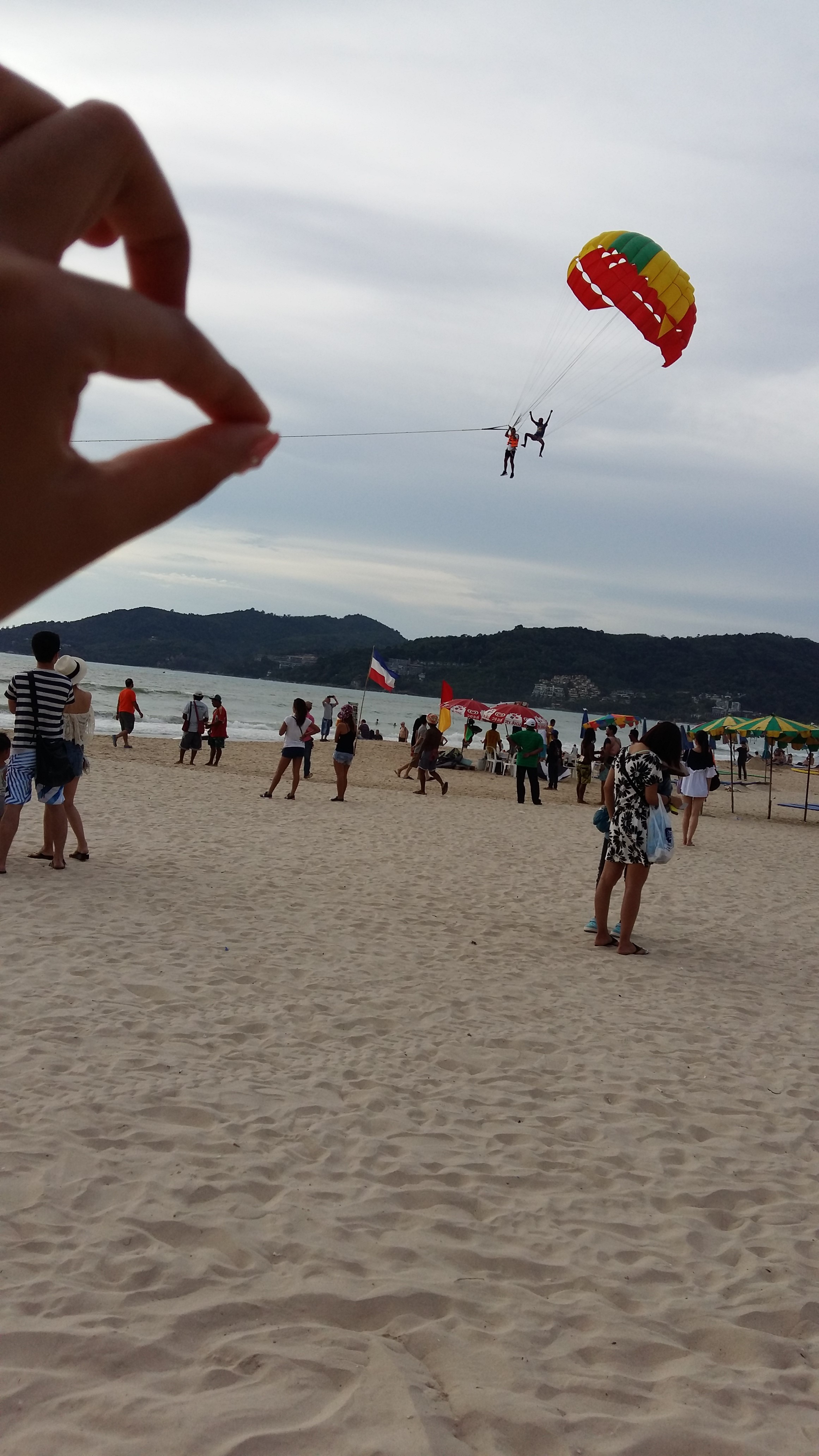 在普吉岛浮潜拍到的美妙海底世界 (普吉岛cape panwa hotel浮潜)