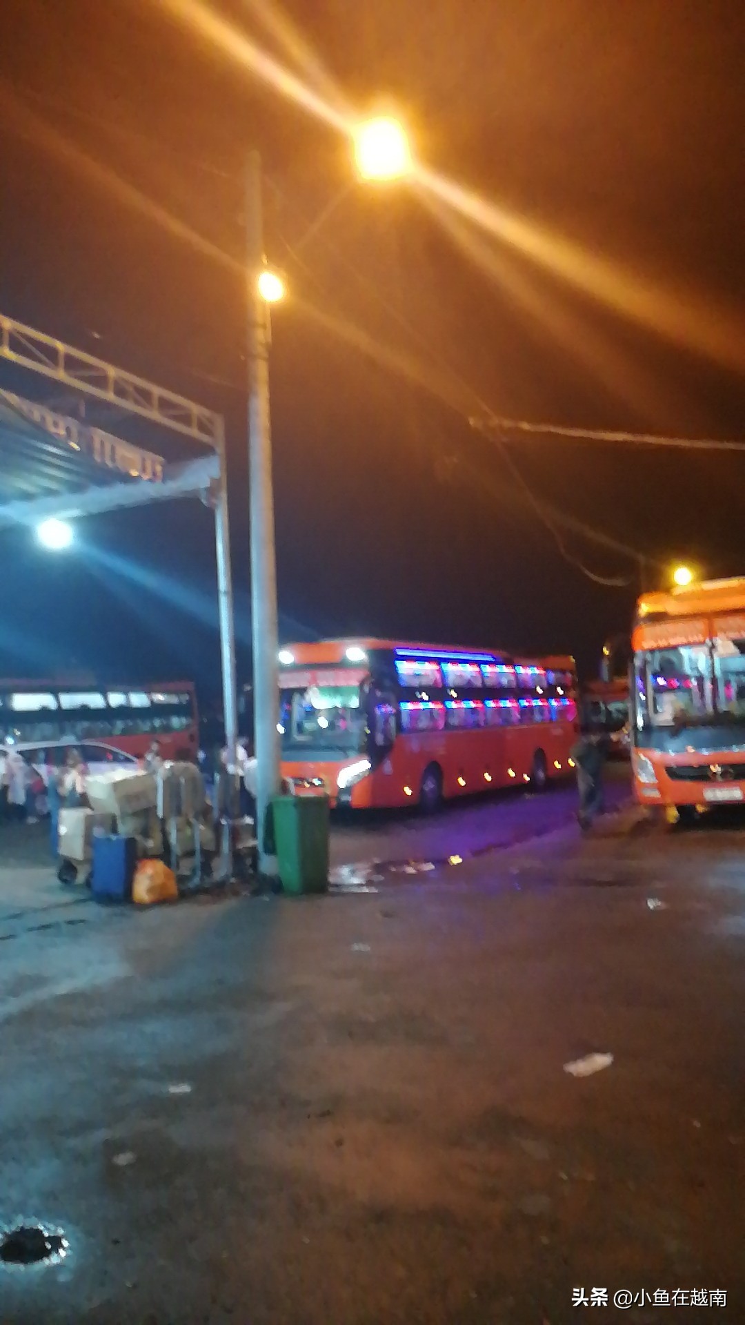 越南自由行需要准备多少钱,越南穷游攻略10天视频