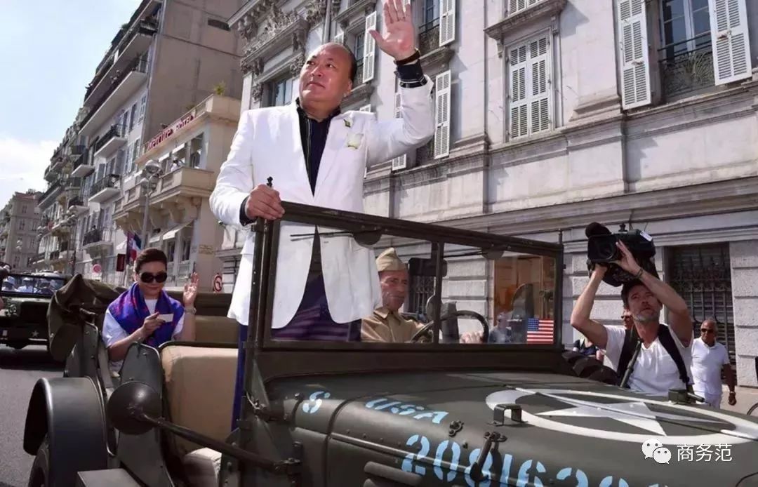 看完权健老总浮夸炫富日常，也是各种“夸大宣传”……