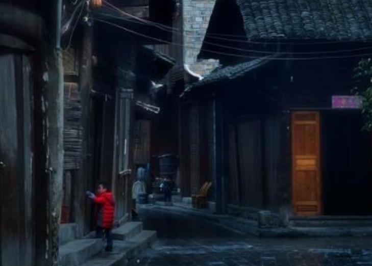 沈从文边城中的乡土风俗,沈从文边城地方特色