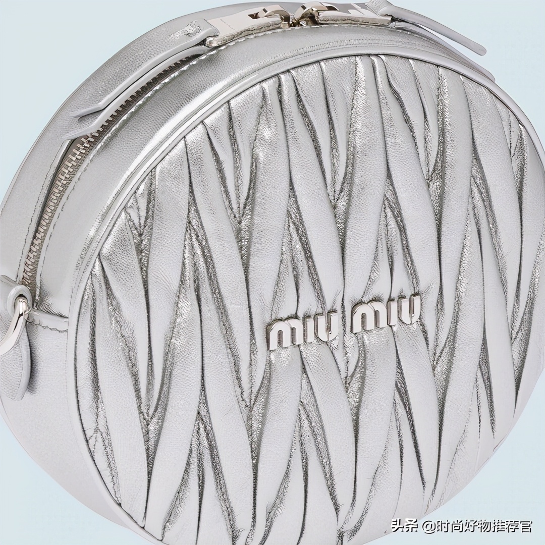 celine新款小鞍马包,一周内短途旅行包