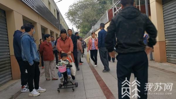 便民菜市场属于违建吗,菜市场里面怎么不算违建