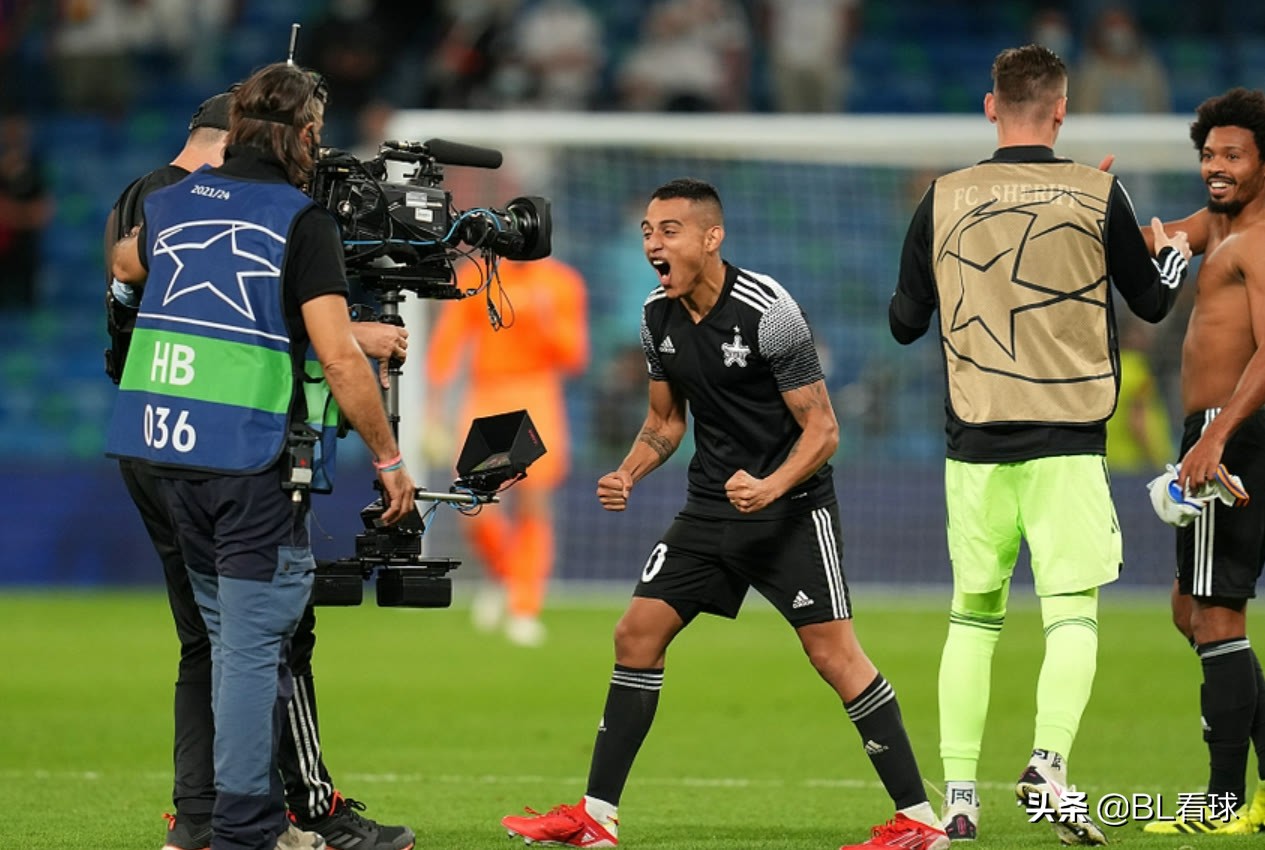 梅西3-2绝杀皇马晒球衣,bl看球