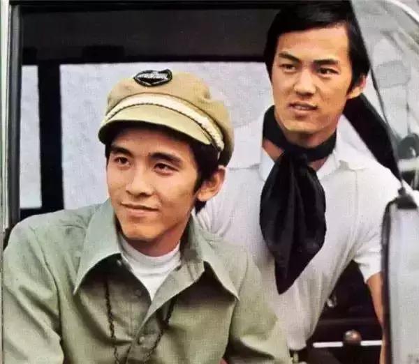 十七岁歌曲香港,一首17岁歌曲