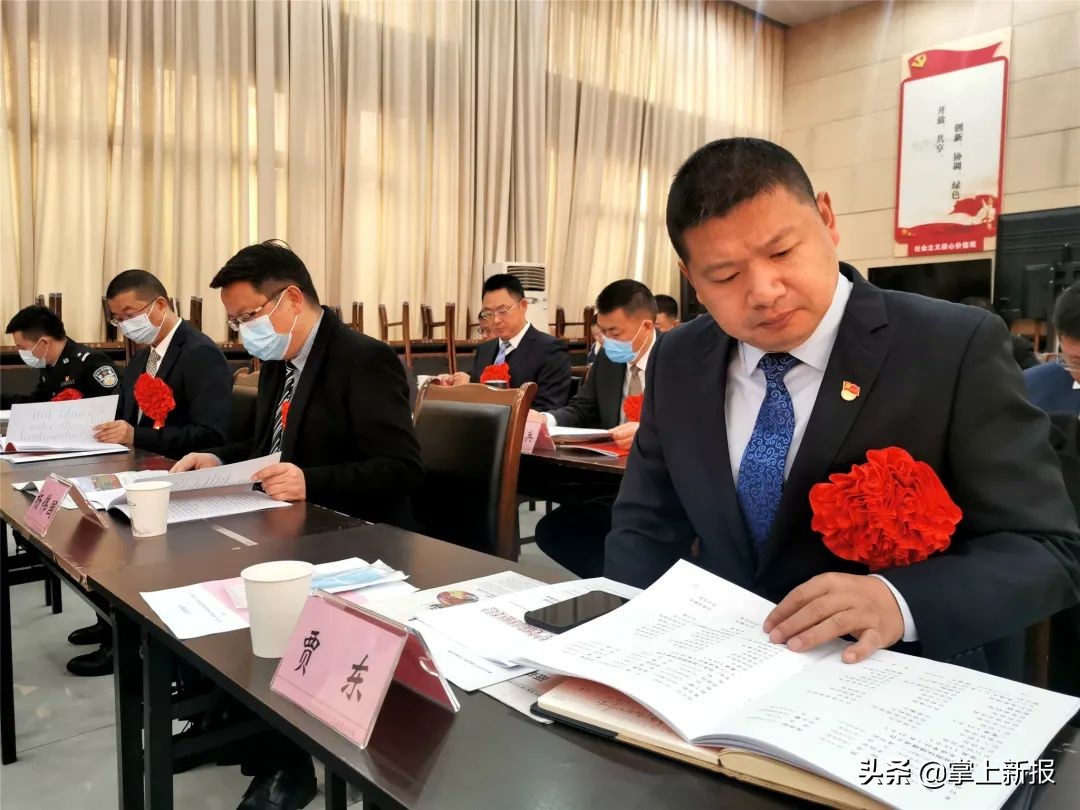 明年经济工作怎么干四个关键词,如何做好2024年经济工作