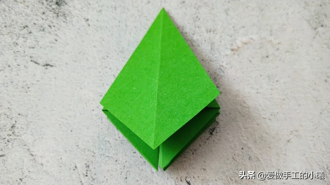 圣诞树折纸教程简单视频,圣诞树折纸教程详细