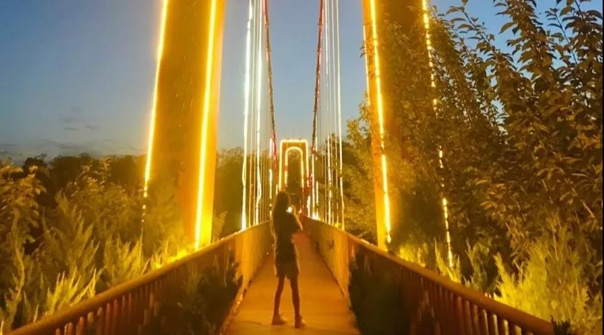 西安秦岭温泉度假山庄,西安桃花源休闲山庄