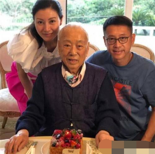 李嘉欣港姐的老公,李嘉欣老公有钱还是刘銮雄有钱