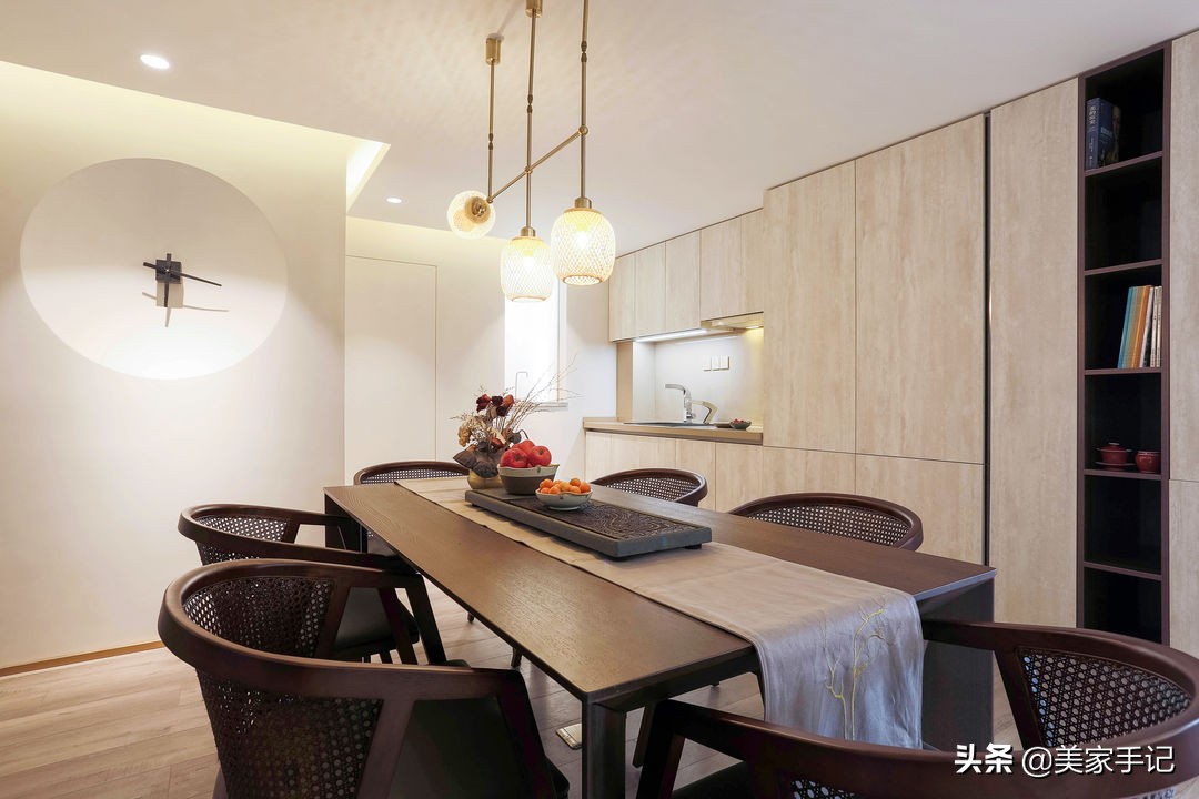 北京一对夫妻花2年装修20万,一对北京夫妻12年极简生活