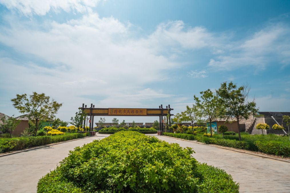 她是滔滔千里黄河的宠儿,阴山之下、河套之上的掌上明珠