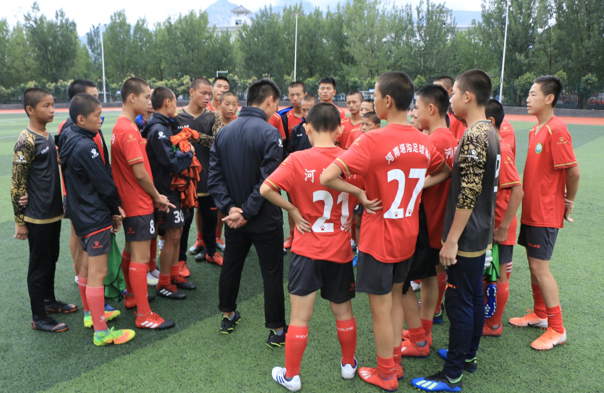 少林足球真的有那么棒吗,少林足球真是好