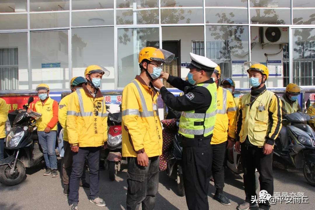 交警大队一盔一带主题宣传措施,一盔一带安全宣传交警