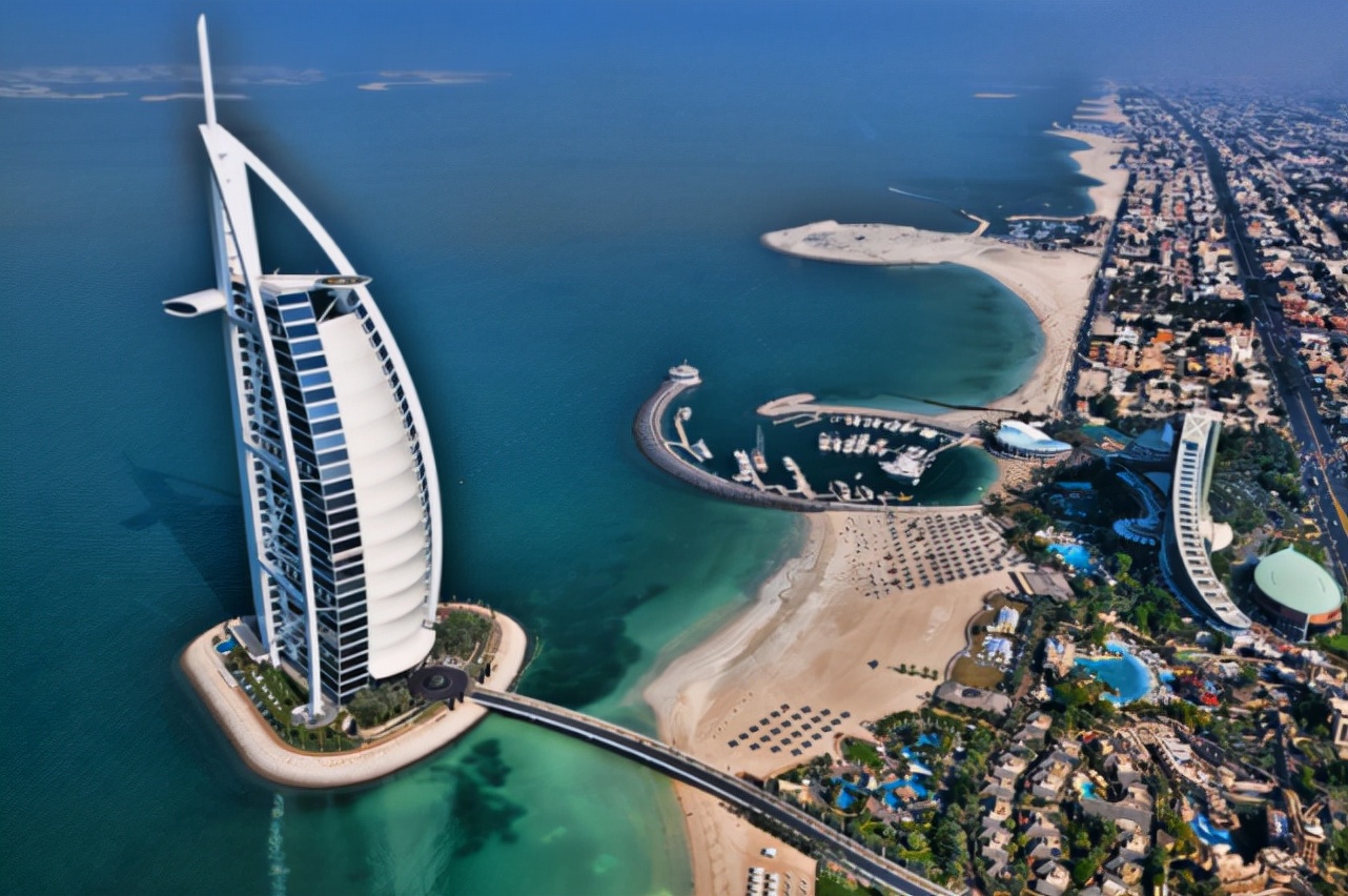 山西煤老板花1300万去迪拜体验贵族生活，当地土豪：有钱也没地位