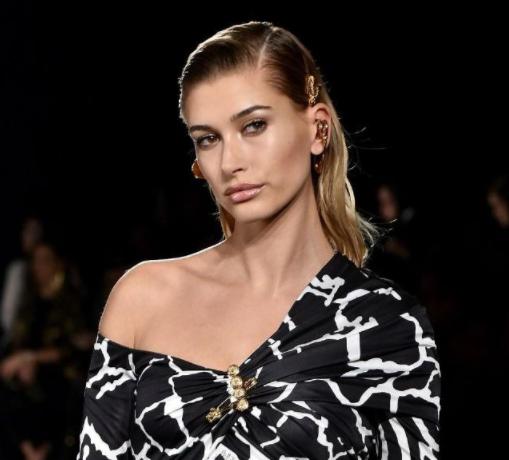 范思哲5大超模,国际名模范思哲走秀