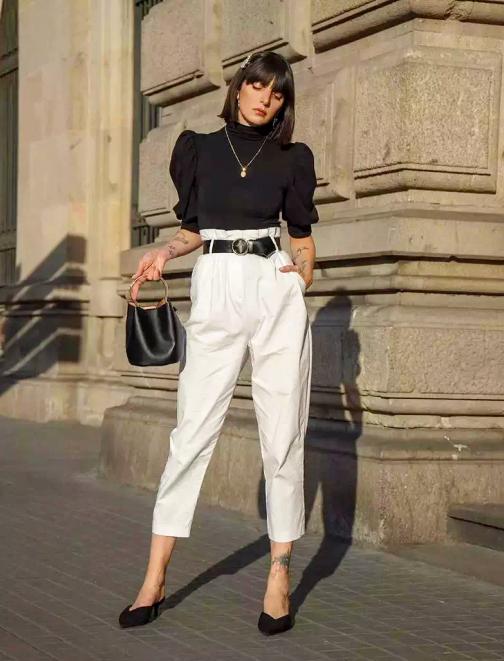 泡泡袖怎么穿不壮,泡泡袖怎么穿不显壮