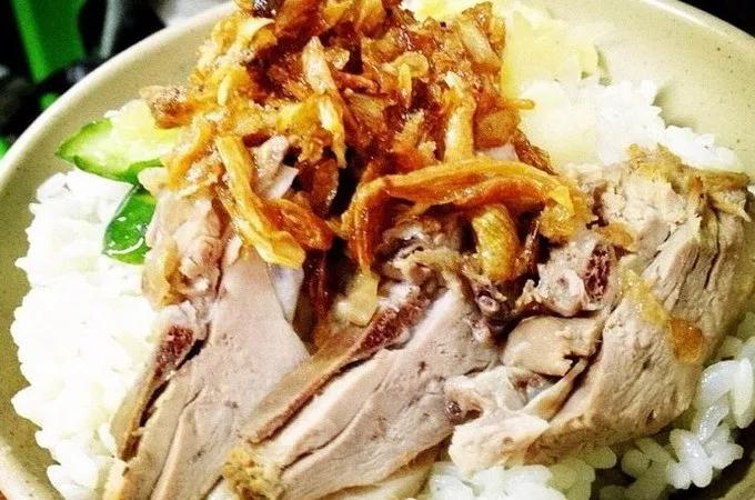 全泰国曼谷火车头夜市攻略,曼谷拉差达火车夜市全景