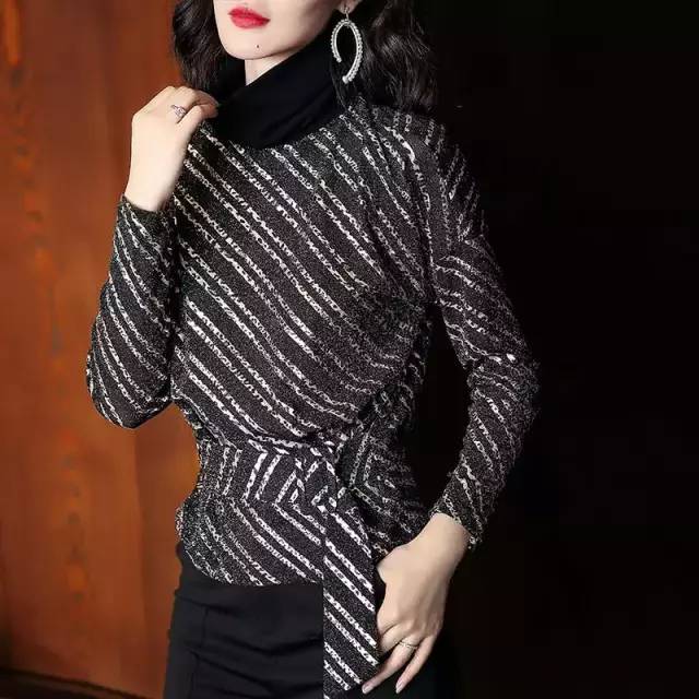 打死也不穿卫衣，也不买毛衣！今年小衫好美嫩，一不小心艳压群芳