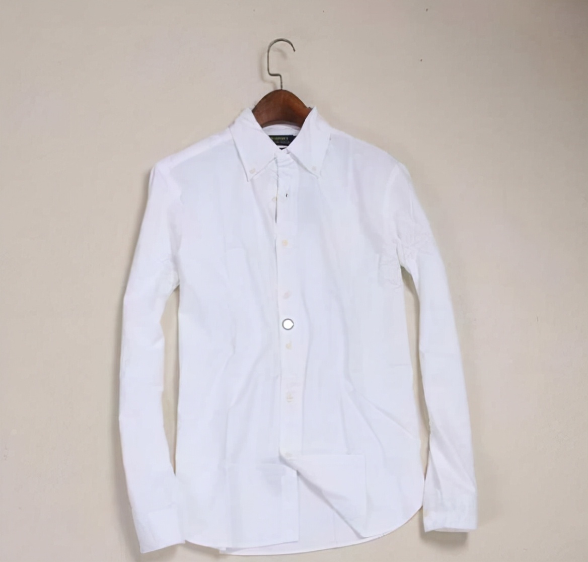 衣服染色用白醋能洗掉吗,衣服染色不用固色剂