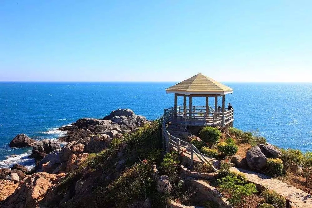 三亚旅游玩水上项目避坑指南,三亚六罗峡谷雨林运动旅游区