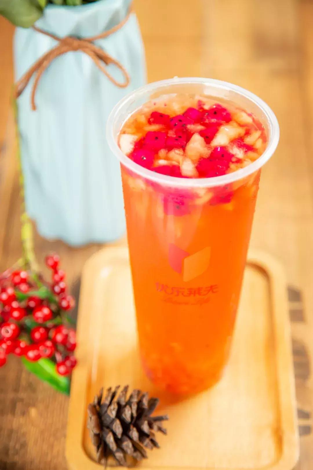 人气产品买一送一！披萨半价！现在来还能吃4顿霸王餐！