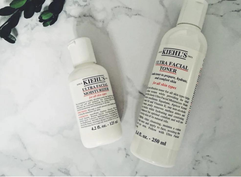 痘敏肌适合怡丽丝尔水乳,怡丽丝尔凝光漾采水乳适合油皮吗