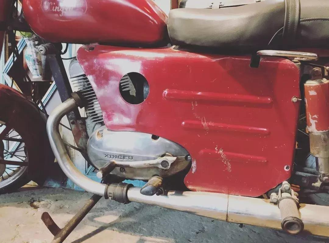 最老款的经典幸福250摩托车,那些年我们一起追过的汽车