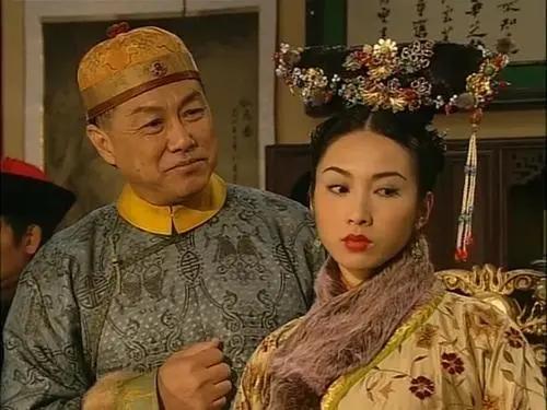 她是嘉庆原配,道光生母,包衣奴才出身,却幸福一生