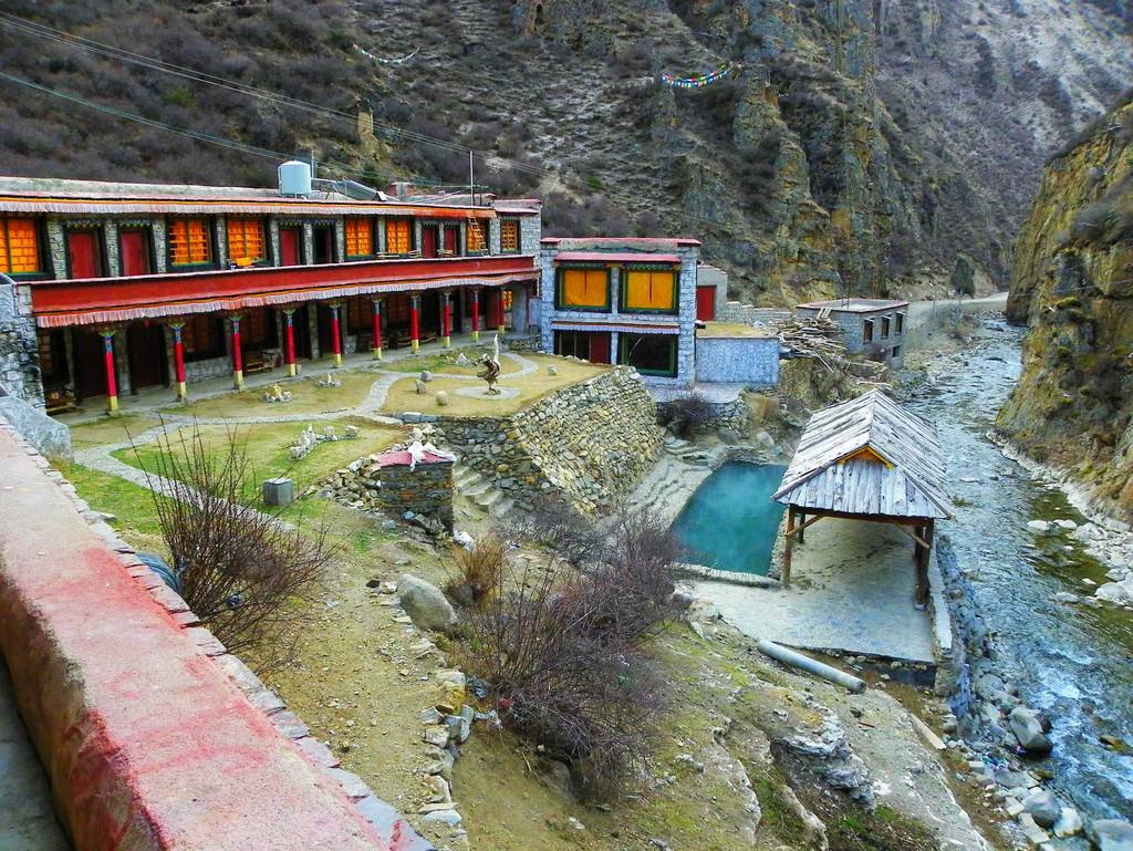 走川藏线进拉萨第一站，龙王的居住地——墨竹工卡