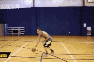 篮球三步上篮滞空如何训练,快速上篮空篮怎么老上不进