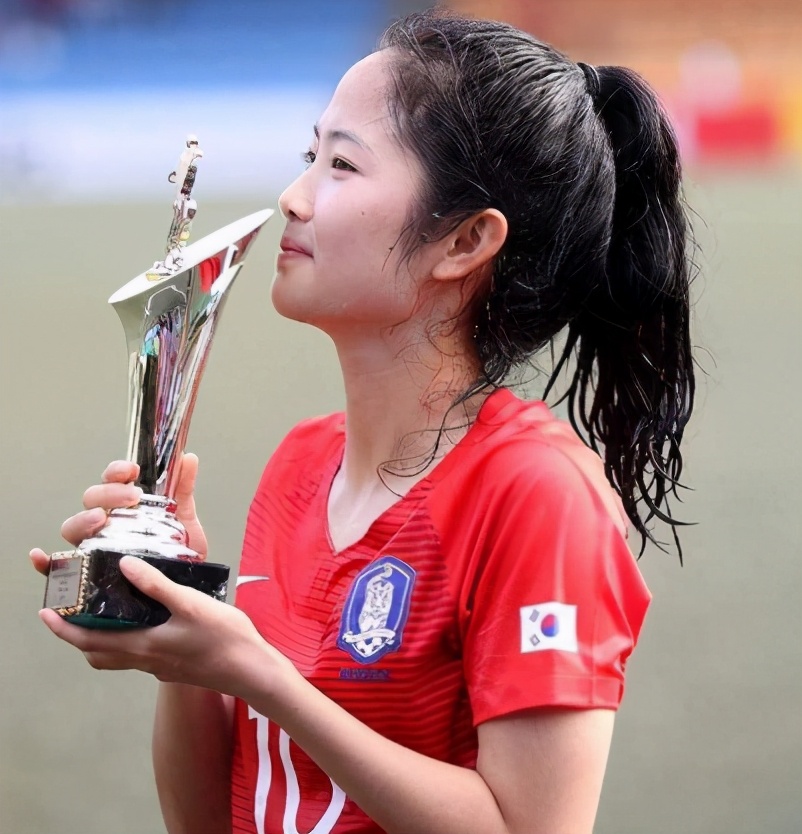 韩国女球员写真,韩国女爱豆生日照