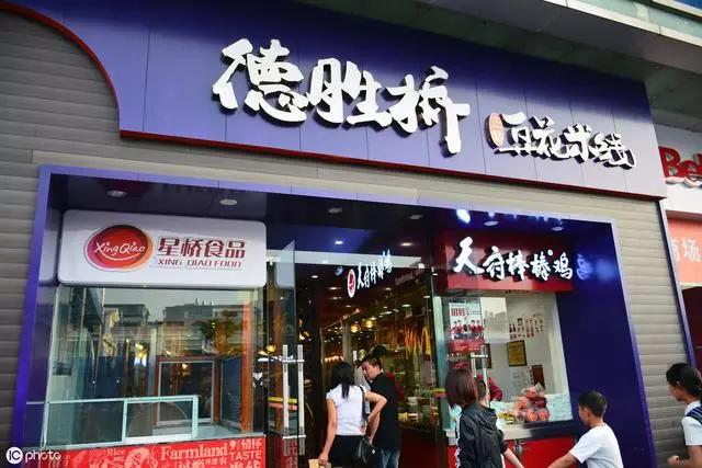 50平的米线店如何年入100万,一年赚40w的米线店