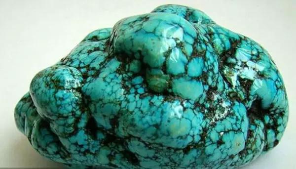 终于捡到了值钱的石头,捡到这些石头不要扔真的很值钱