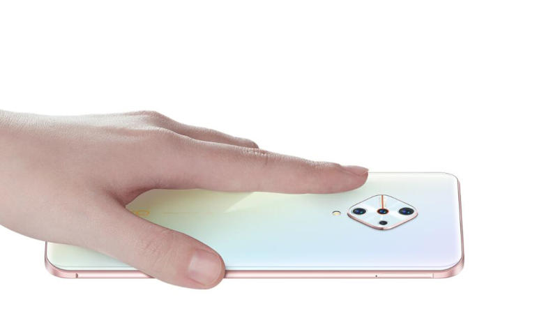 菱形排列摄像头的手机,菱形排列的摄像头